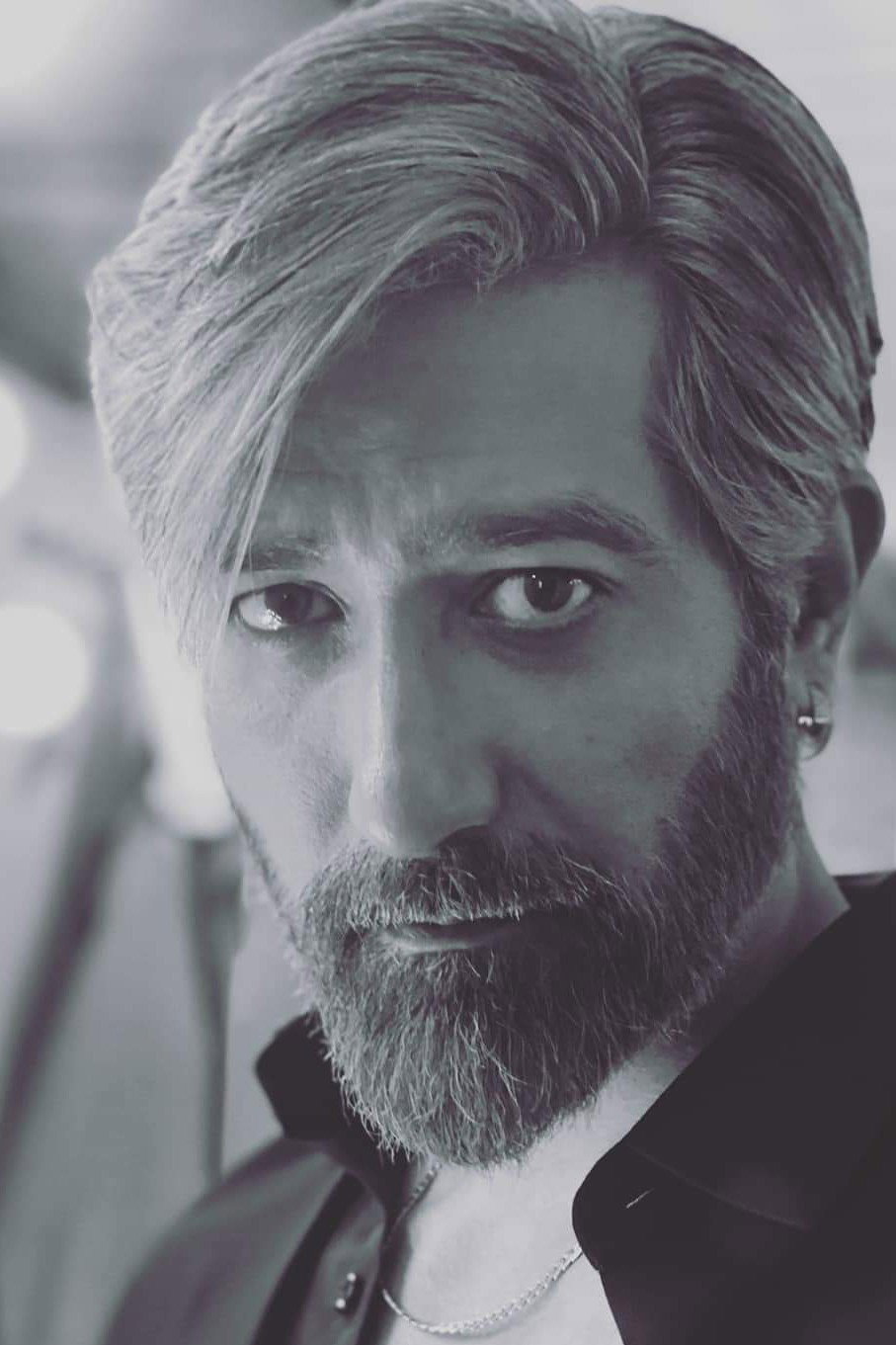 Shataf Figar as Afsar in Chote Nawab