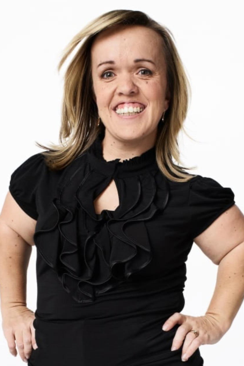 Amber Johnston as Self in 7 Little Johnstons