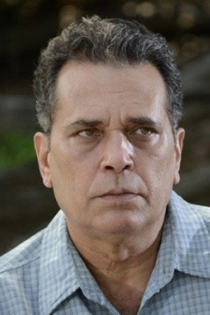 Luis Alberto García as Carlos 'El Flaco' in Four Seasons in Havana