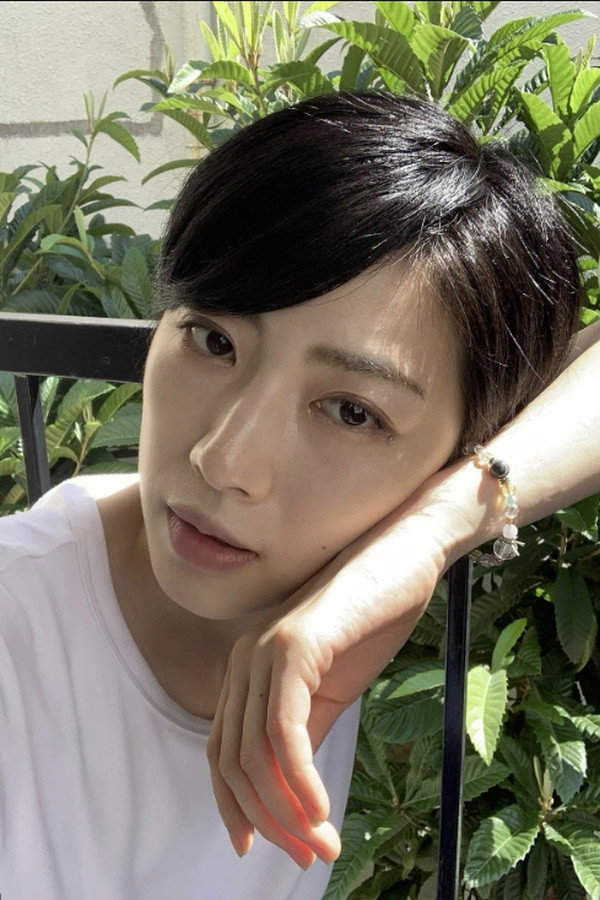 縄田カノン as Chiharu Kurumada in Bad Lands