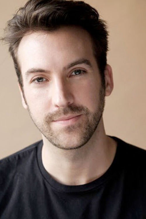 Clément Giren as Concierge of Plaza Athénée in Maestro(s)