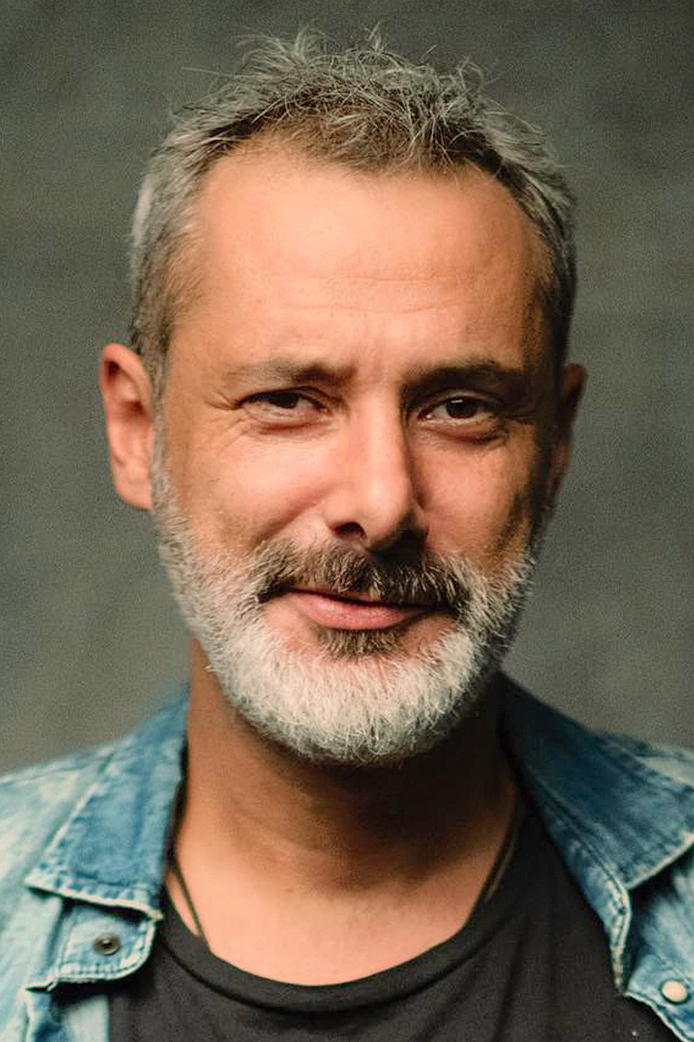 Kamil Güler as Foto Abdullah in Filinta: An Ottoman Policeman