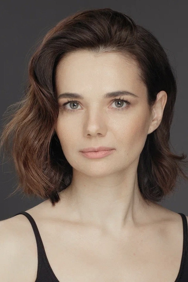 Татьяна Космачёва as Liza in I Serve the Fatherland!