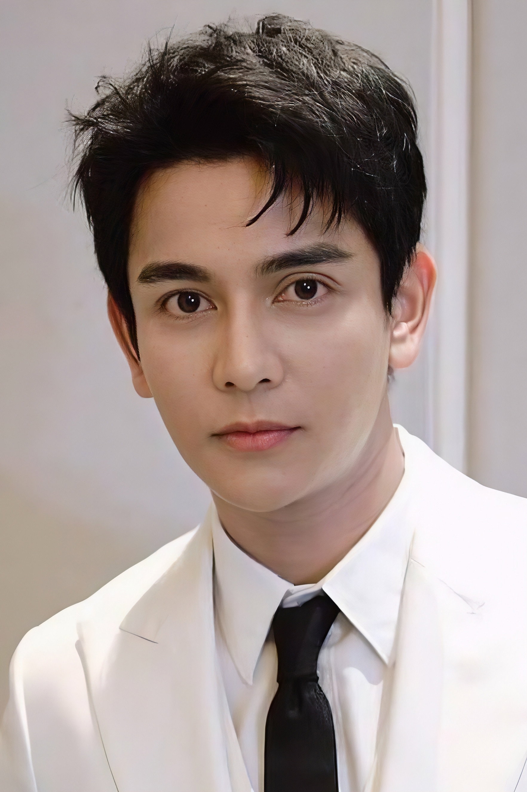นภัทร อินทร์ใจเอื้อ as Ong Hongkaew in Poo Yai San Gamnan See