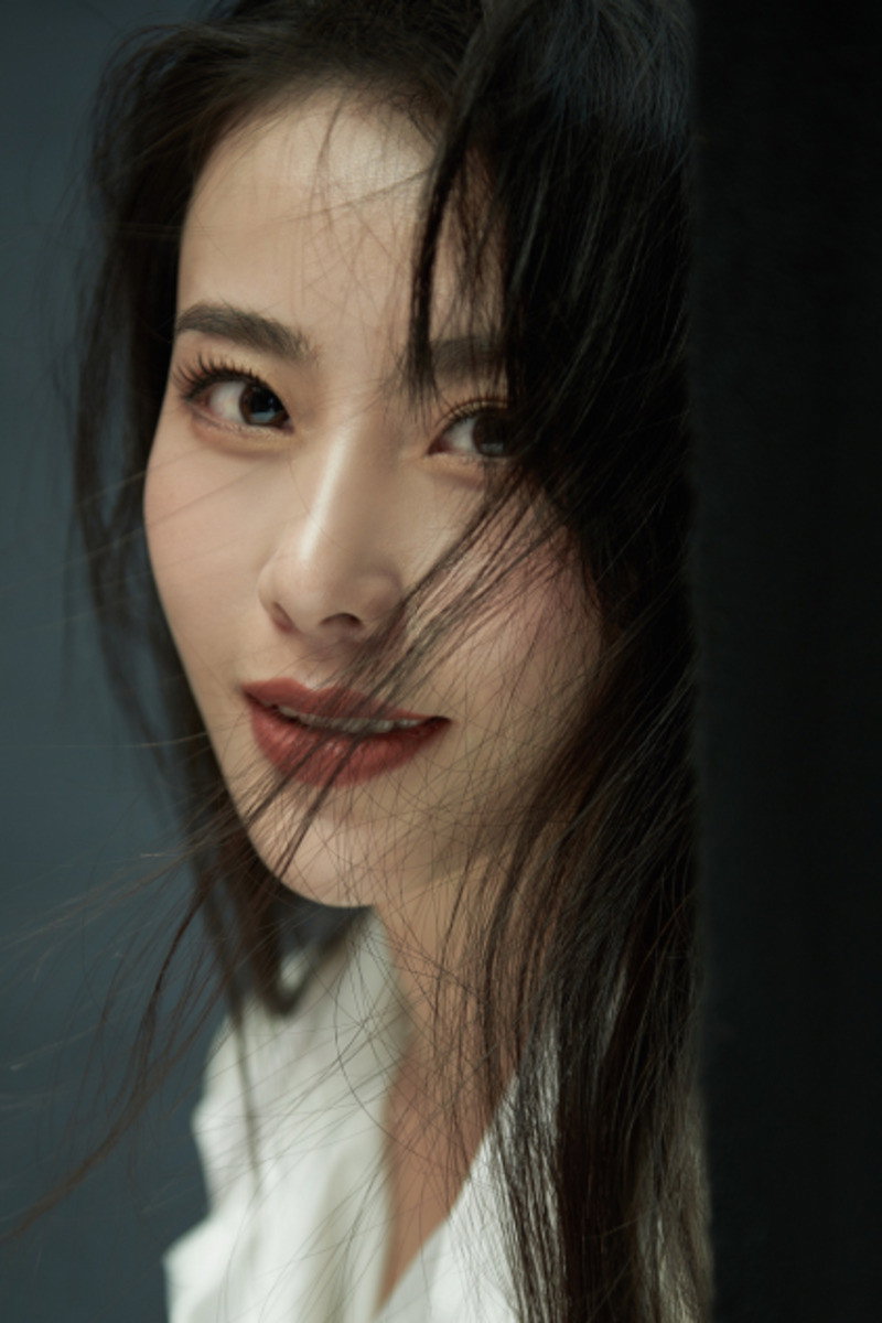 许敬文 as Xiao Cang in The Ancient City of Loulan