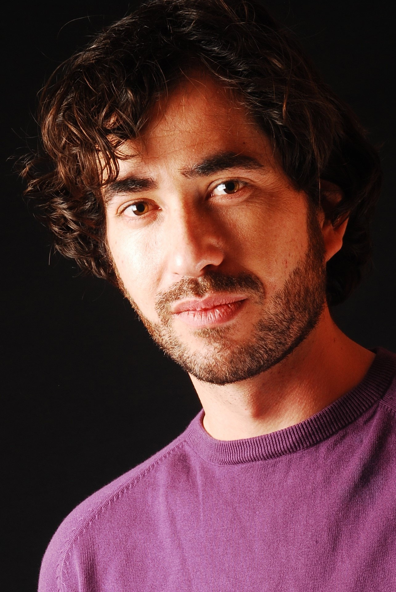 Rafa Rojas-Díez as Camarero in Padam...