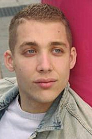 Benjamin Boutboul as Kenneth in Souvenir