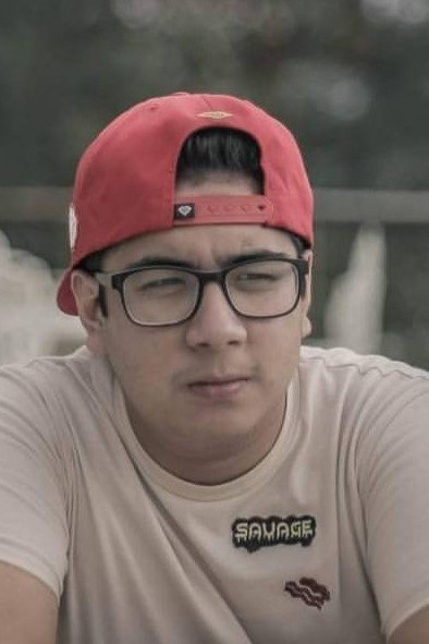 Igi Boy Flores as Gabby Ramirez in Love at First Stream