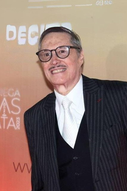 Pablo Ferrel as Pablo in La risa en vacaciones 2