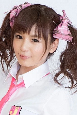 栗林里莉 as 安云 in Decotora Gal 3: Sena