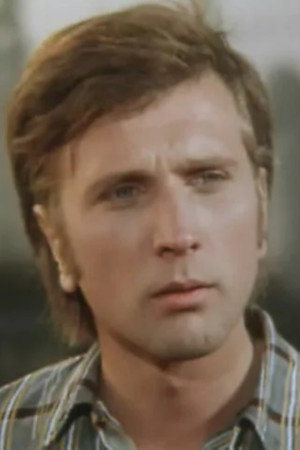Alexander Savchenko as Михаил in I Cannot Say 'Farewell'