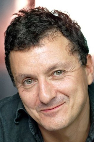 Valerio Binasco as Nello Foresi in Blood Of The Losers