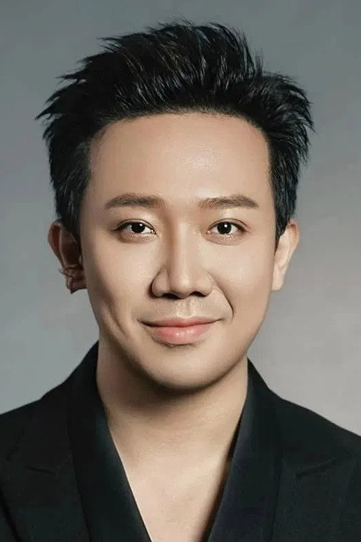 Trấn Thành as Louis Trần in Tâm Sắc Tấm