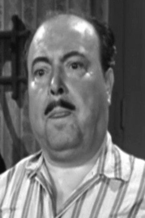 Juan Vázquez as Toño in Un Cachito de Ti