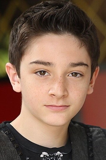 Aaron Refvem as Nat in Little Canyon
