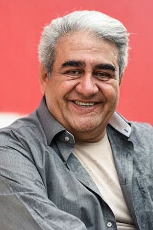Majid Shahriari as Kharidare Mashin in Forever With You