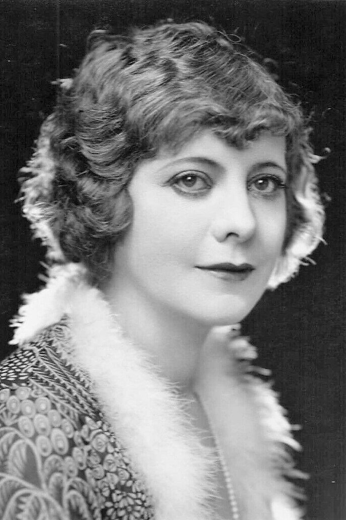 Myrtle Stedman as Jess Lynd, Pop's Daughter in The Bully of Bingo Gulch