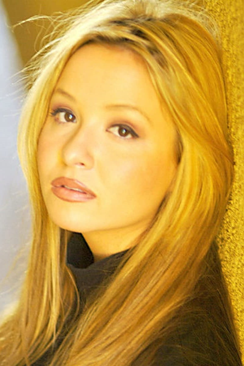 Melody Kay as Nicole in The NeverEnding Story III
