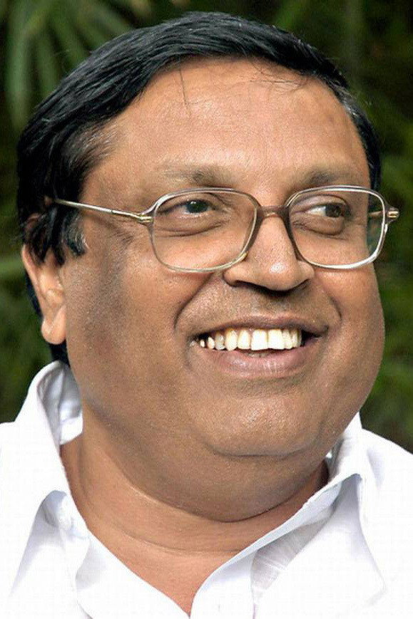 Mukhyamantri Chandru as Alasingachar Perumal in Kalyana Mantapa