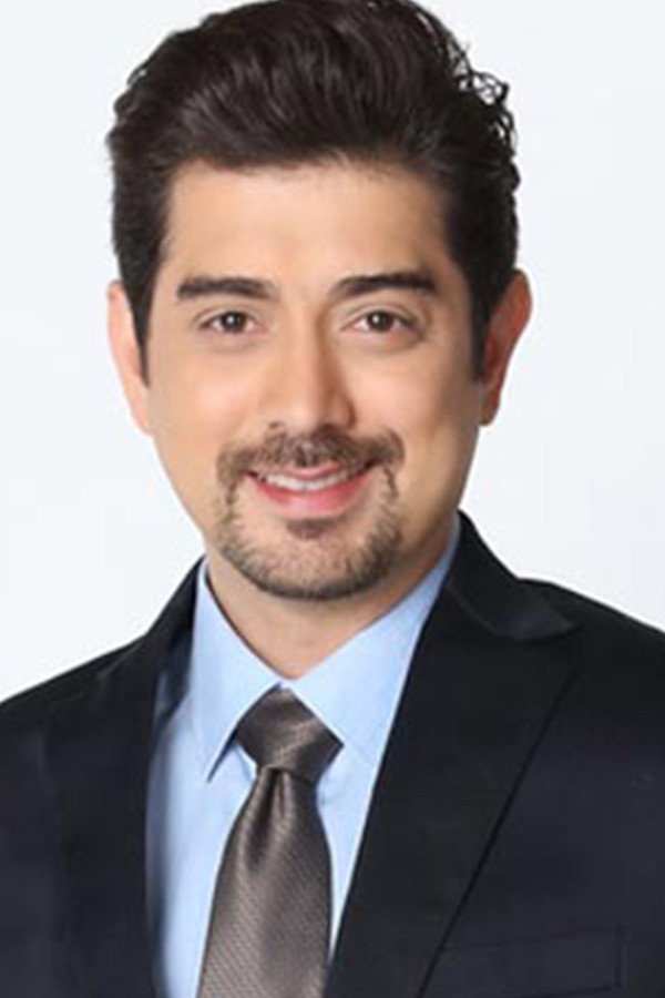 Ian Veneracion as Jerome Apacible / Miguel Aguila in Joaquin Bordado