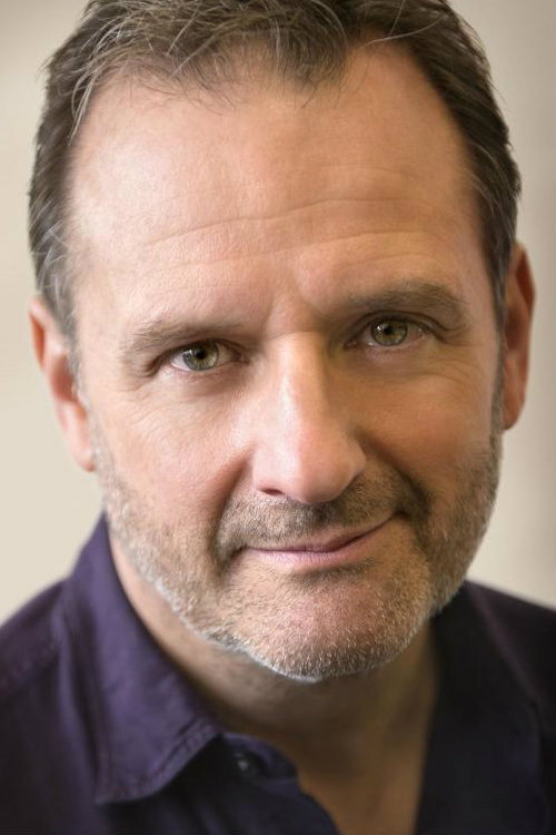 Mark Radcliffe as Findlay in God Help the Girl