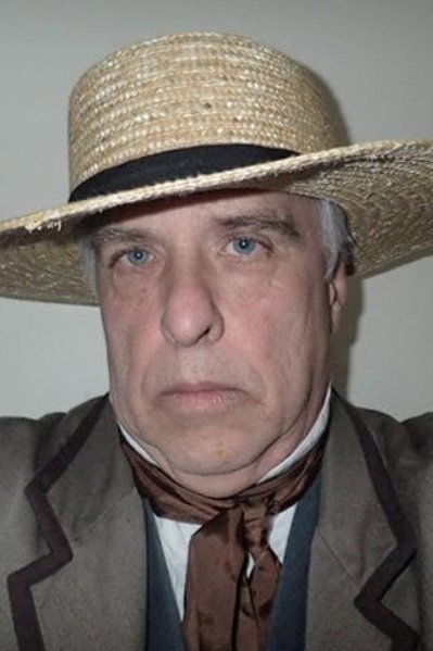 Bill Smith as Restaurant Patron in Bottom Feeders