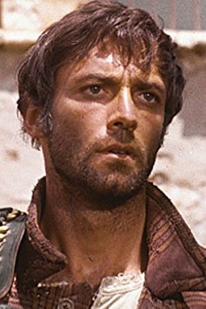 Thomas Hunter as Werner Becker in Wer stirbt schon gerne unter Palmen