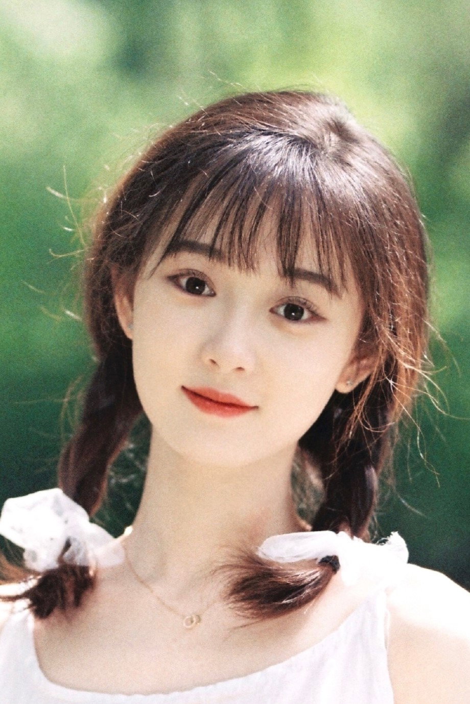 Yang Teng as Sun Xiang in The Slave to Love
