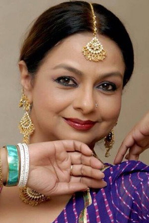 Neelima Azim as Mrs. Thakur in Dehraadun Diary
