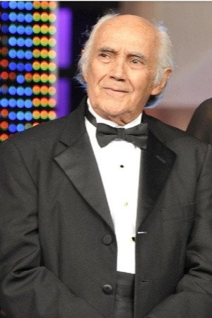 Jorge Arvizu as Lopitos in El superman... Dilon