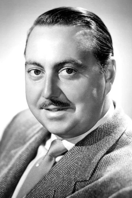 Willard Waterman as Manager Neville in Hollywood or Bust
