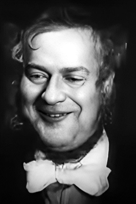 Hans Sternberg as Gastwirt Krüger in Pappi