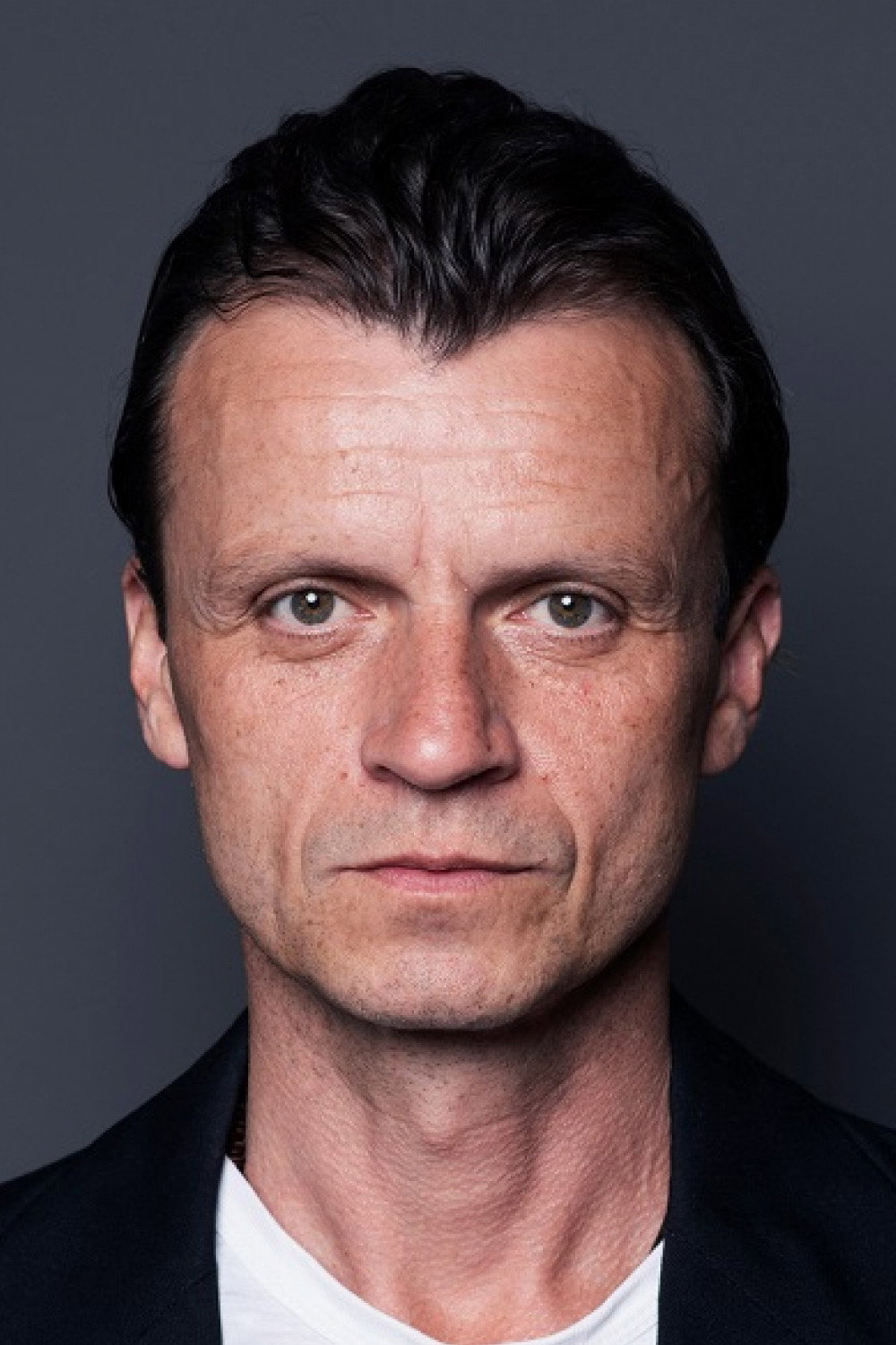 Karol Wróblewski as Józef Różański in Pilecki's Report