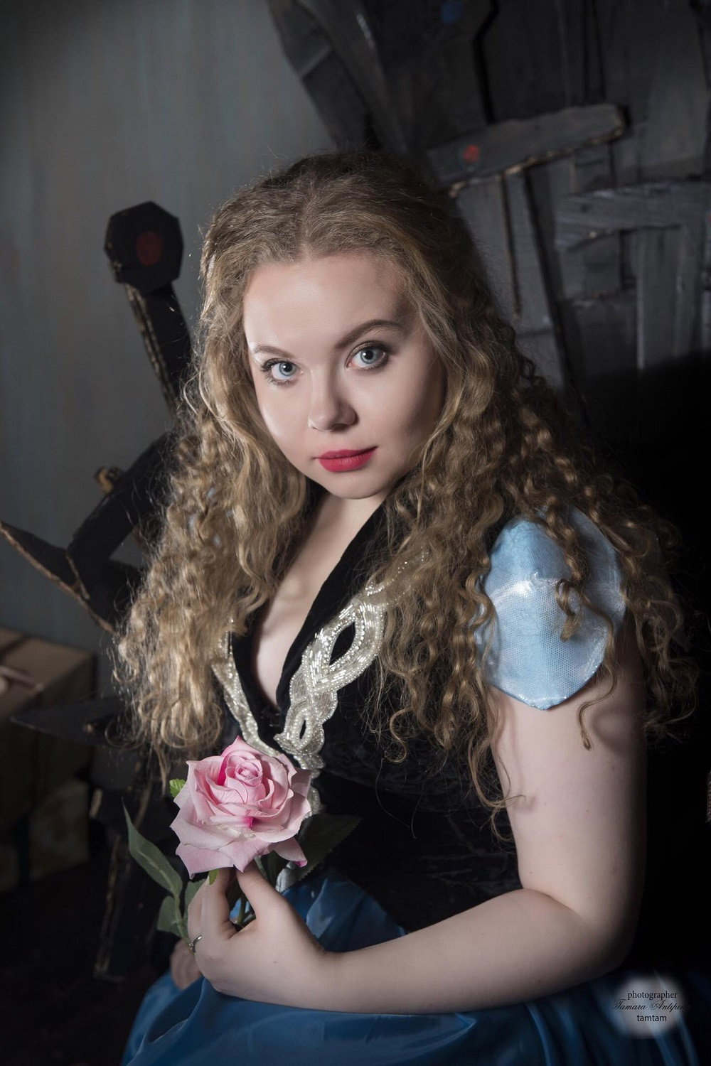 Анастасия Добрынина as Olesya Bogatyryova in The Real Tale