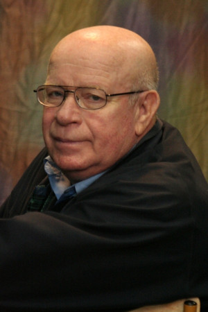 Вадим Лобанов as Manager in A Visitor to a Museum