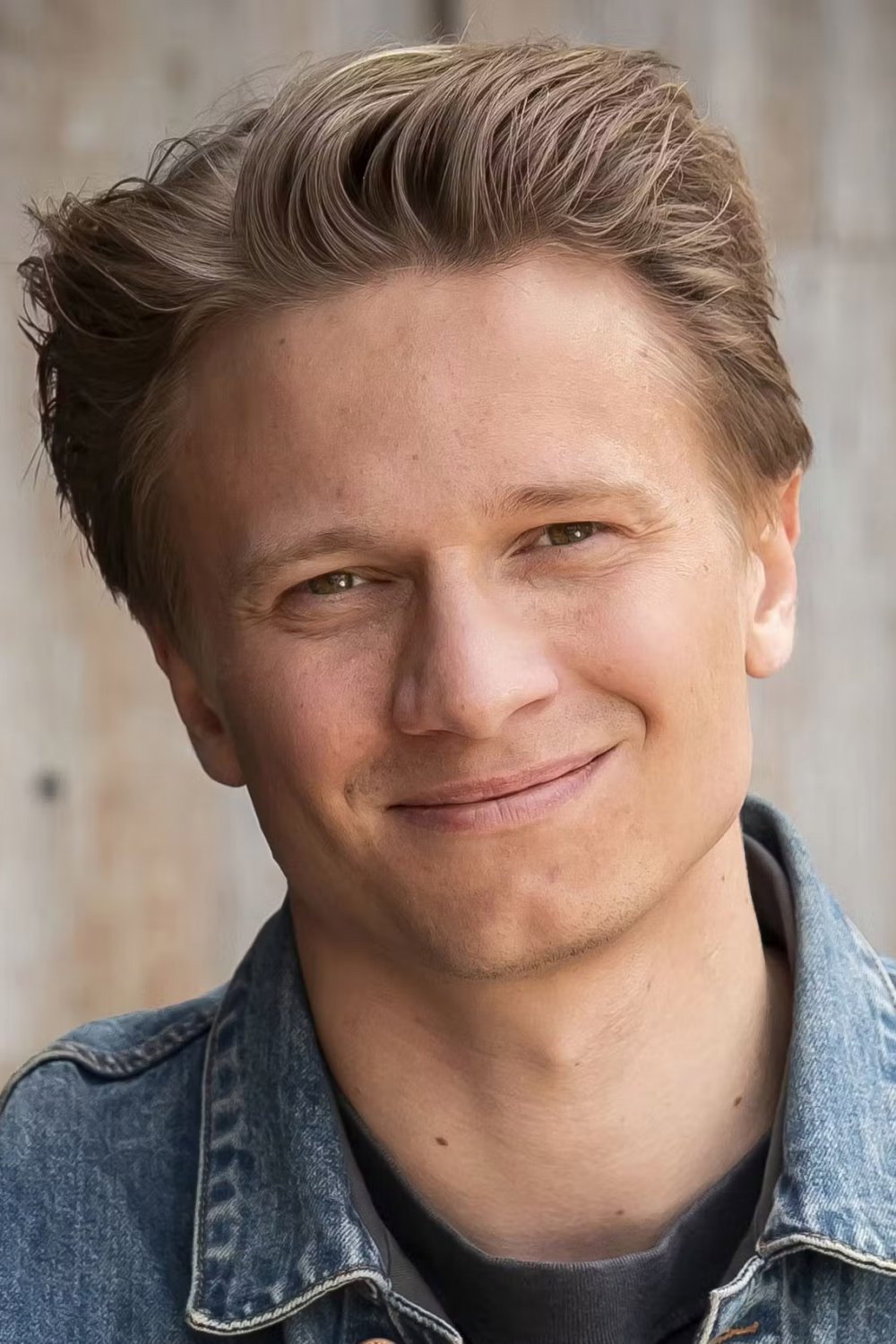 Mathias Käki Jørgensen as Benjamin in The Sommerdahl Murders