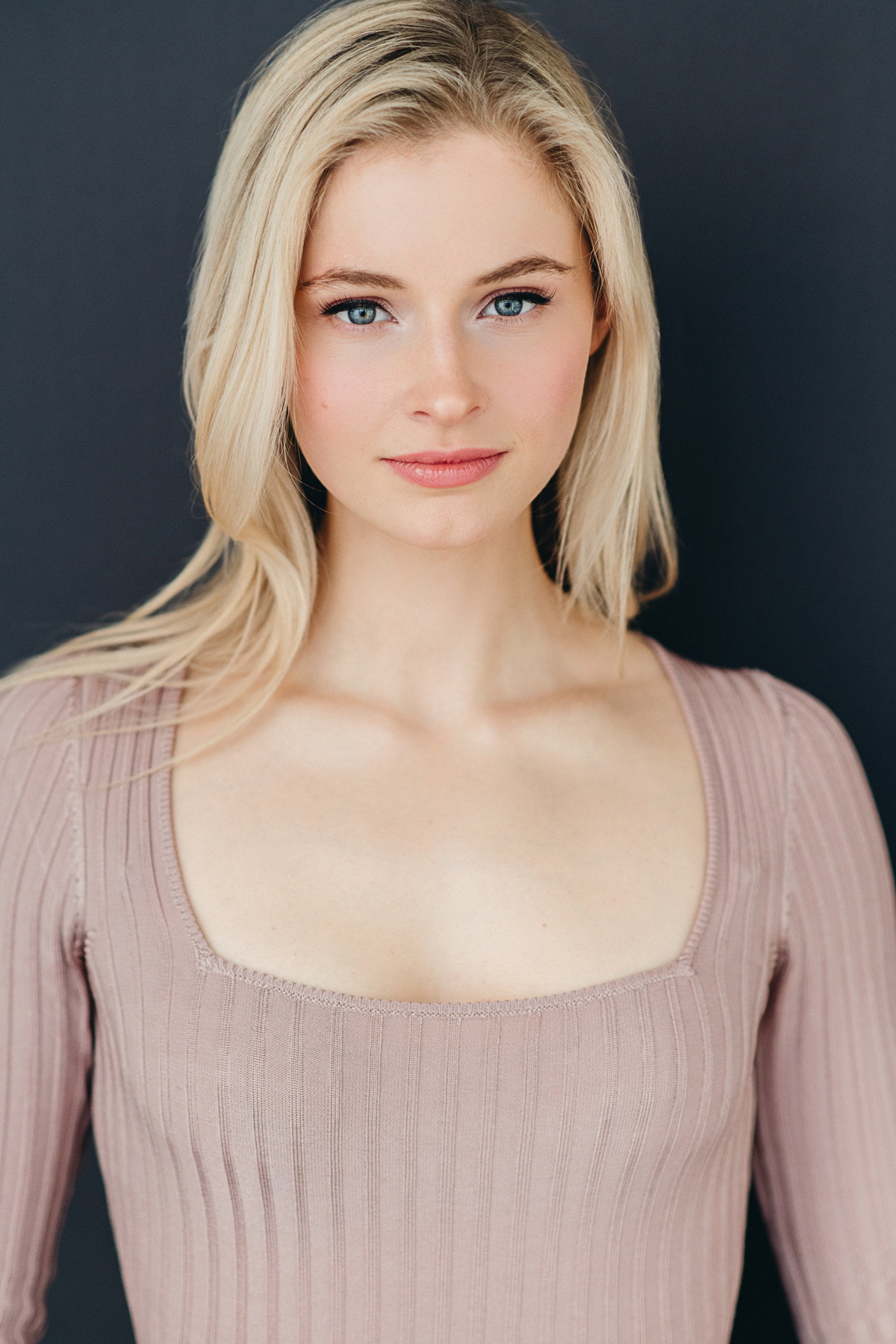 Hannah Galway as Wendy Gullickson in The Institute