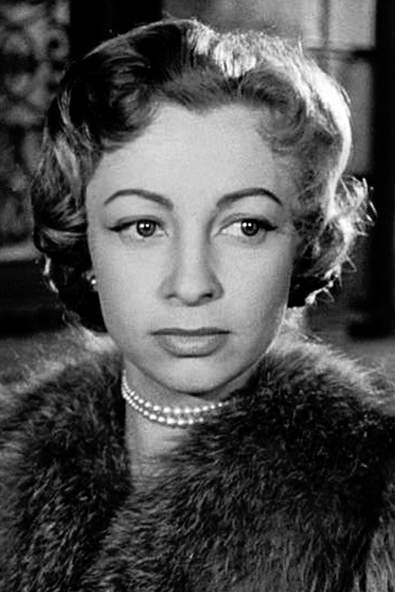 Evelyne Corman as The German in Éternel espoir