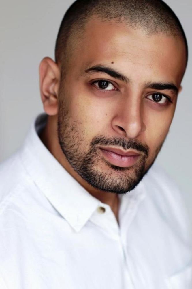 Vikash Bhai as Chinar in Crossfire