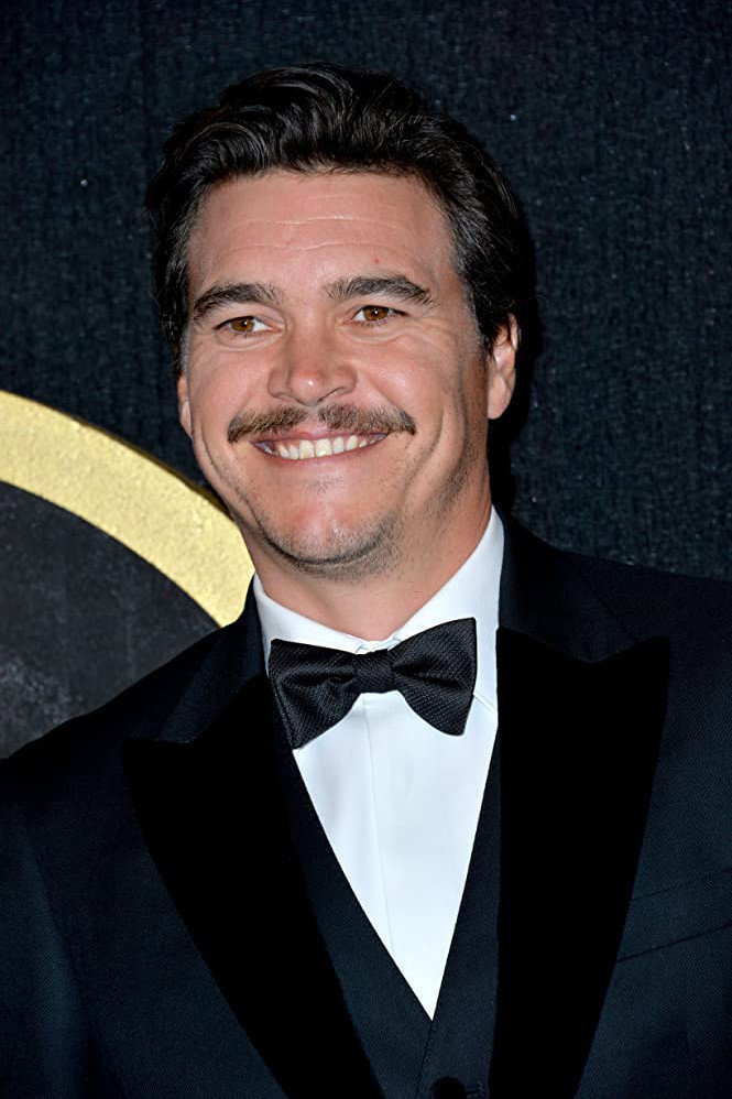 Arturo del Puerto as Miguel in Camping