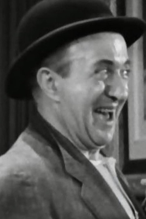 Lee Kohlmar as Mr. Flugsnort in Here Comes Cookie