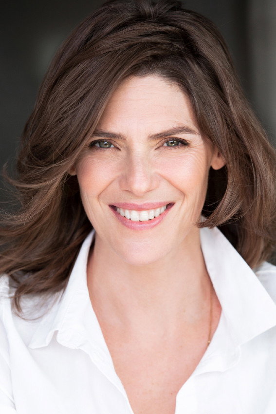 Hélène Florent as Sylvie Gamache in Anticosti