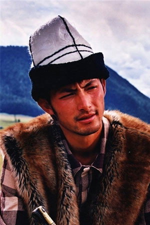 Alimjian Tursunbek as Sulitan in To the Wonder