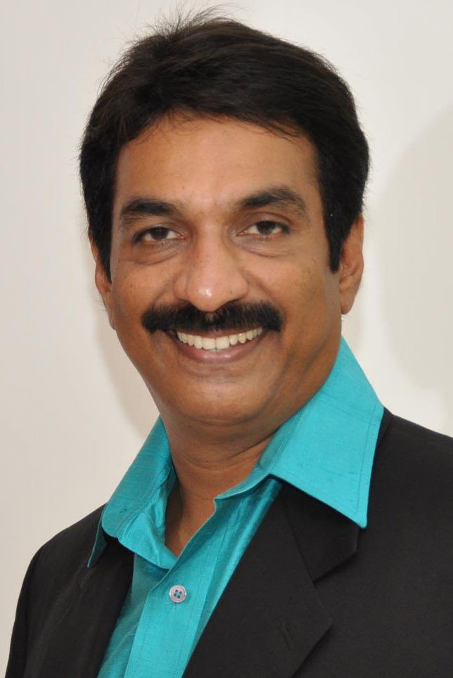 Unni Menon as Vivek in Sthithi