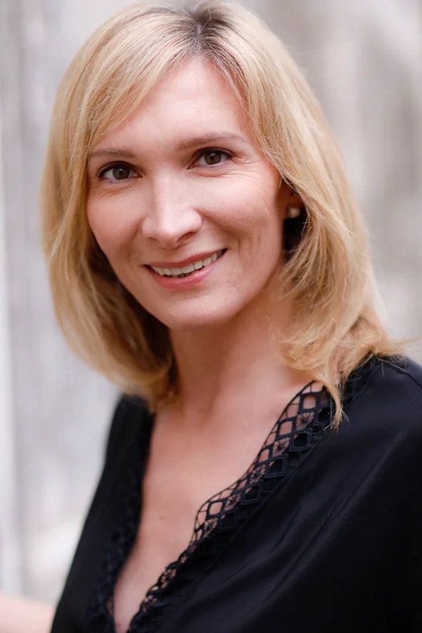 Camille Le Gall as Mylène in Let Me Dance