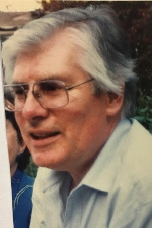 Bill Davies as English narrator in Champlain