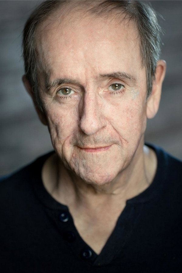 Duggie Brown as Ernest Garstang / Harvey Greengage in The Glamour Girls