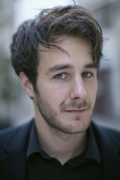 Bertrand Usclat as Arthur in Preview