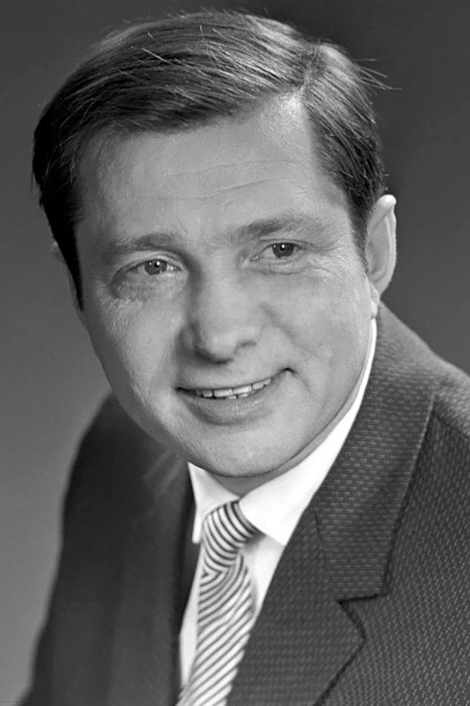 Владимир Гуляев as Grisha in An Unrealistic Story