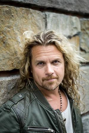 Christian "Kicken" Lundqvist as Self in Expedition Vildmark